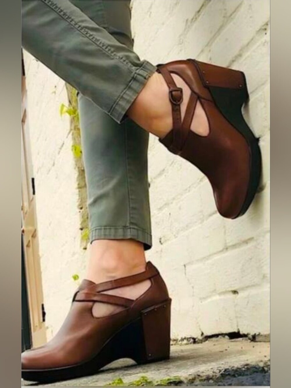 Dansko Franka Brown Leather Mary Jane Wedge Heels Size 38